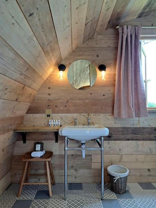 The Pigsty Hotel Crieff Luaran gambar